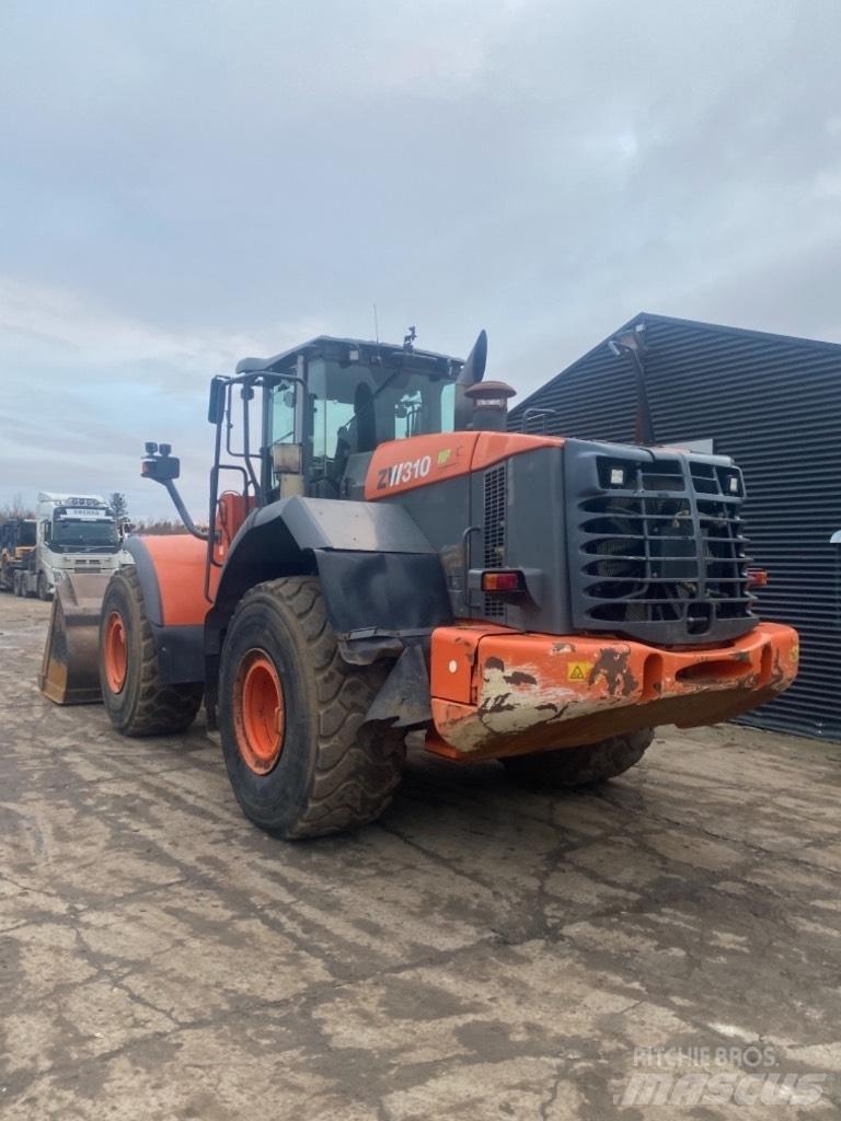 Hitachi ZW 310 Pale gommate
