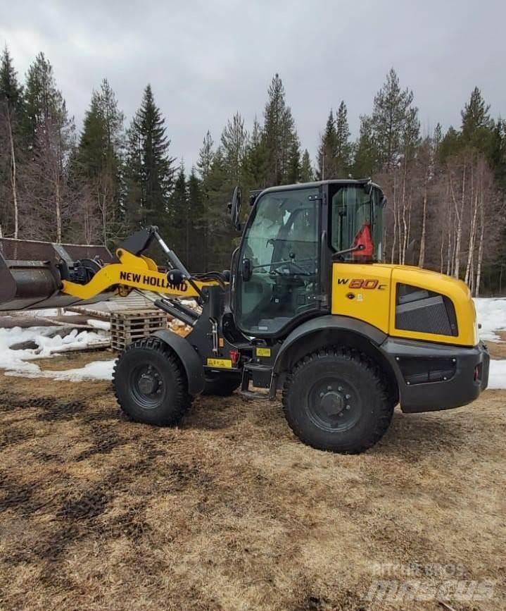 New Holland W80C Pale gommate