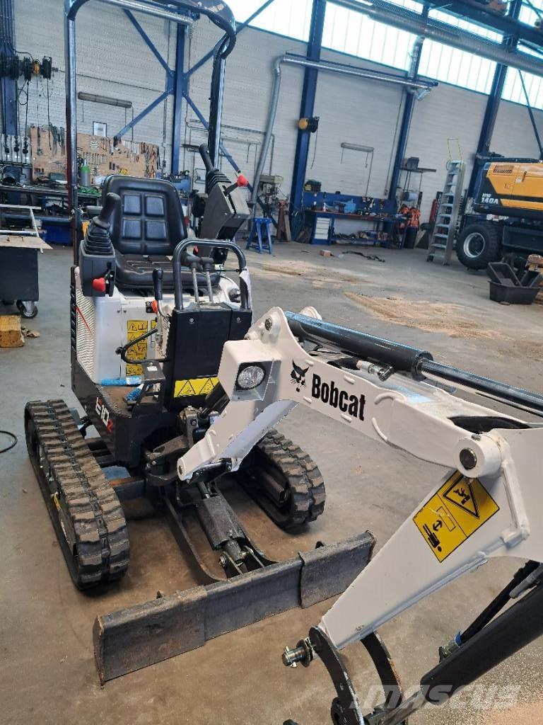 Bobcat E10Z Miniescavatori