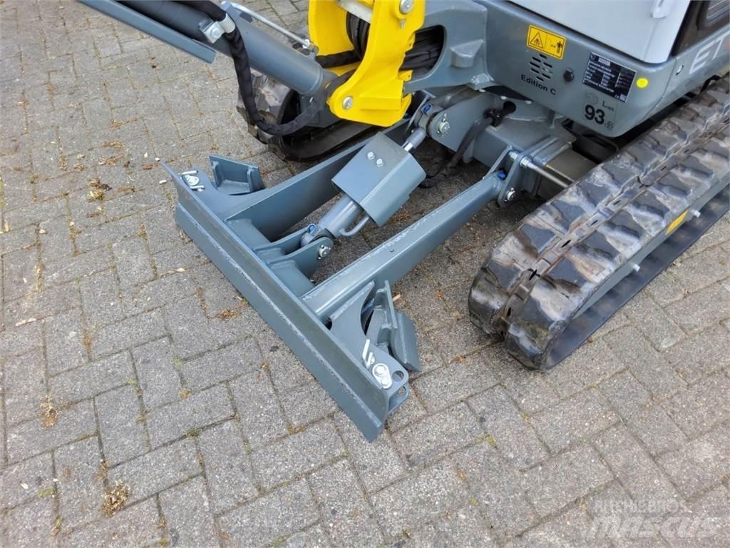 Wacker ET 18 Miniescavatori