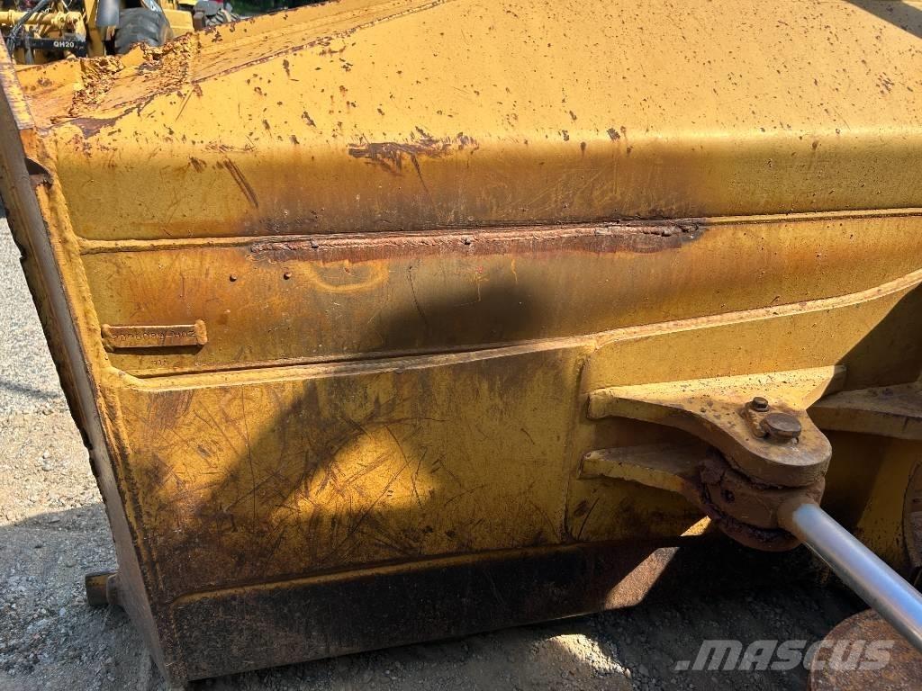 CAT D 5 N XL Dozer cingolati