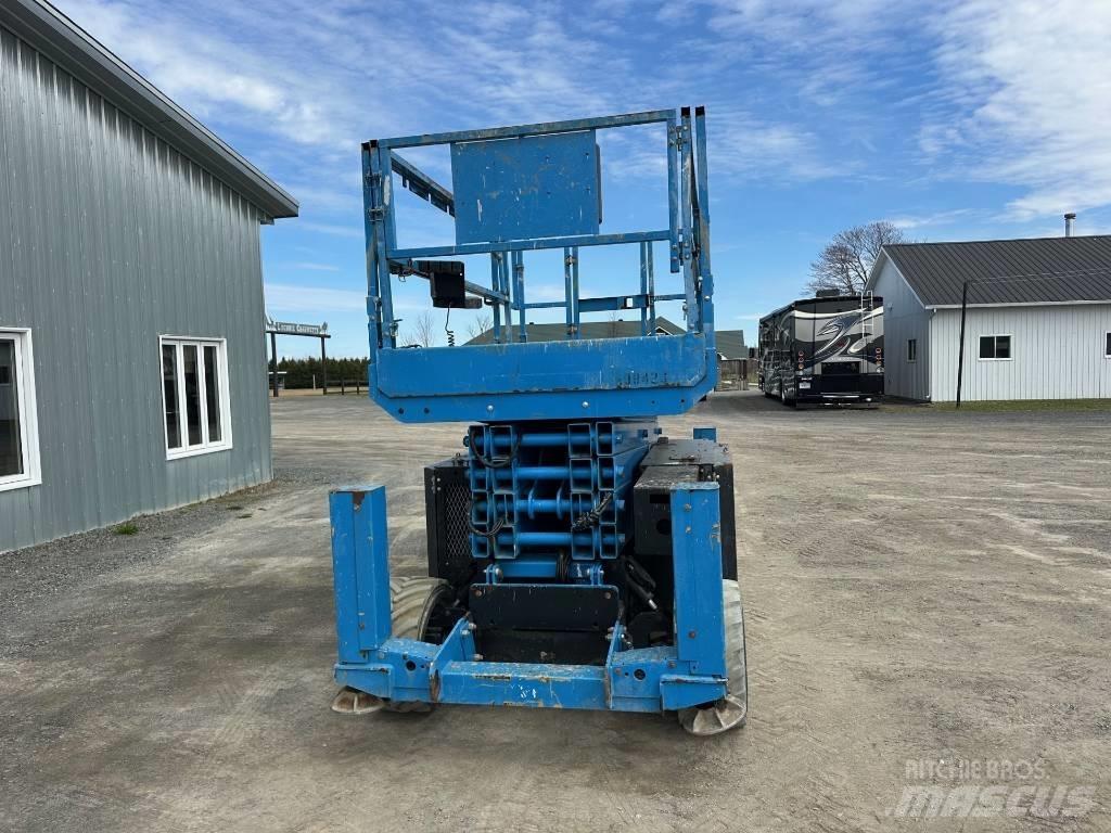 Genie GS 4069 RT Piattaforme a pantografo