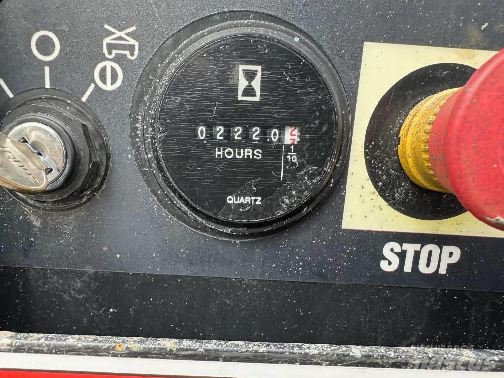 Genie GS 4069 RT Piattaforme a pantografo