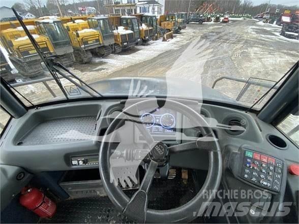 Bell B30E Dumpers articolati