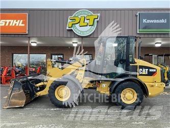 CAT 906M Pale gommate