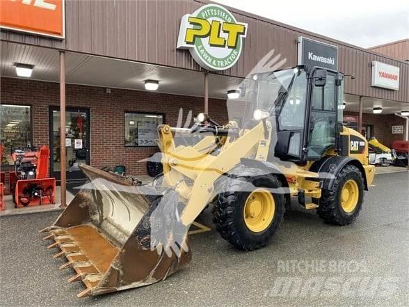 CAT 908M Pale gommate