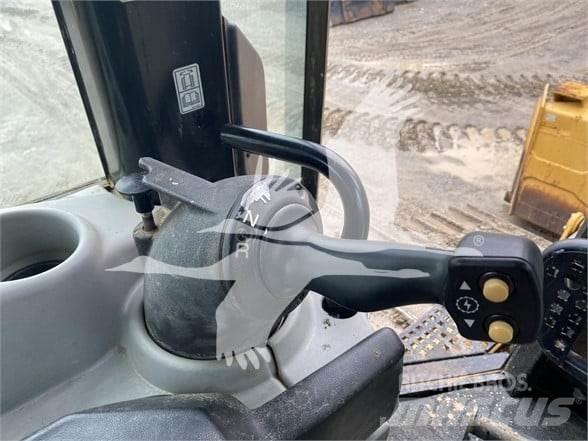 CAT D6N XL Dozer cingolati