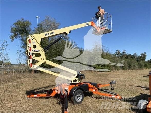 JLG T350 Piattaforme aeree su rimorchio