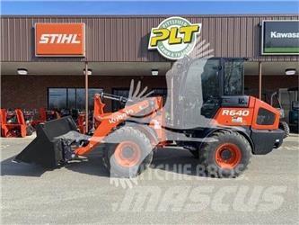Kubota R640 Pale gommate