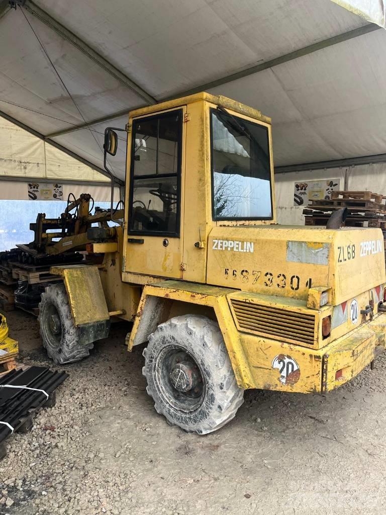 Schaeff SKL 831 Pale gommate
