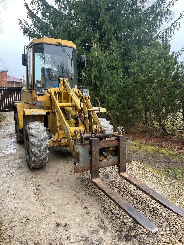 Schaeff SKL 831 Pale gommate