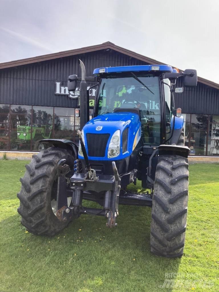 New Holland TS 115 A Trattori