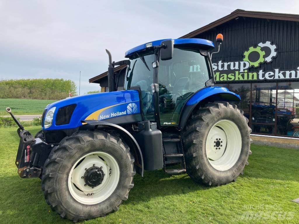 New Holland TS 115 A Trattori