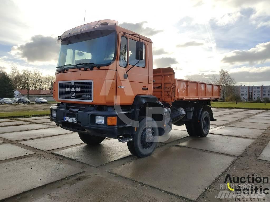 MAN 19.272 Camion ribaltabili