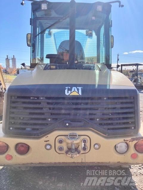 CAT 908 M Pale gommate
