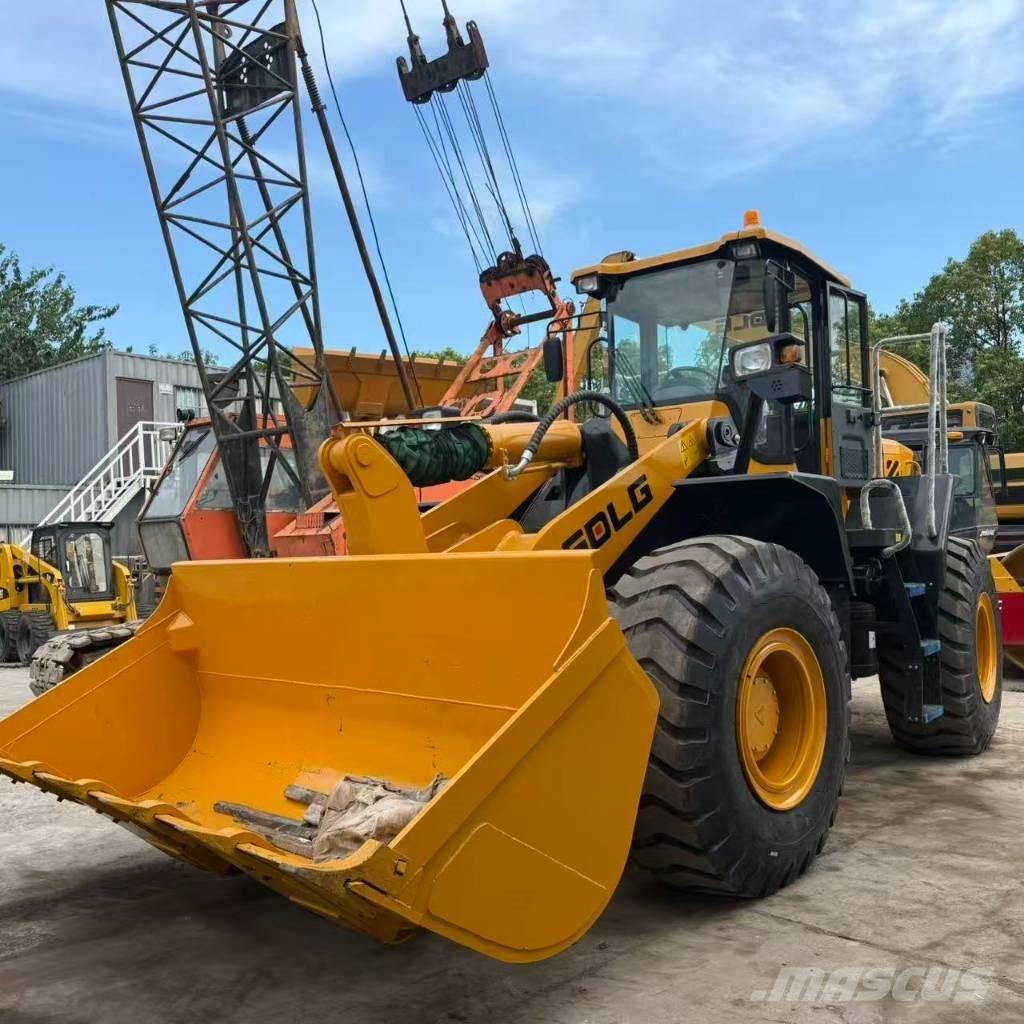 SDLG LG 956 L Pale gommate