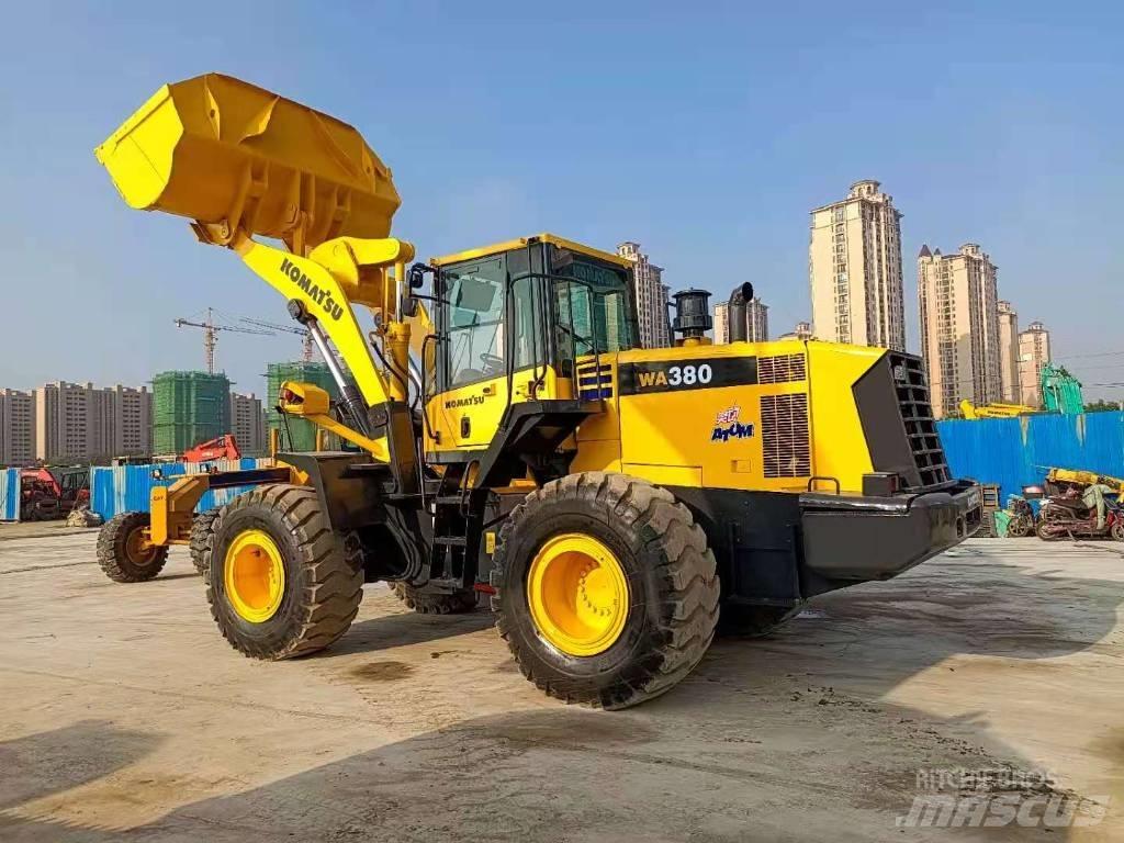 Komatsu WA 380-6 Pale gommate