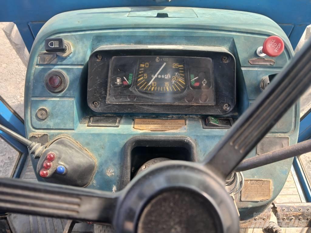 Ford 5610 Farmal Trattori