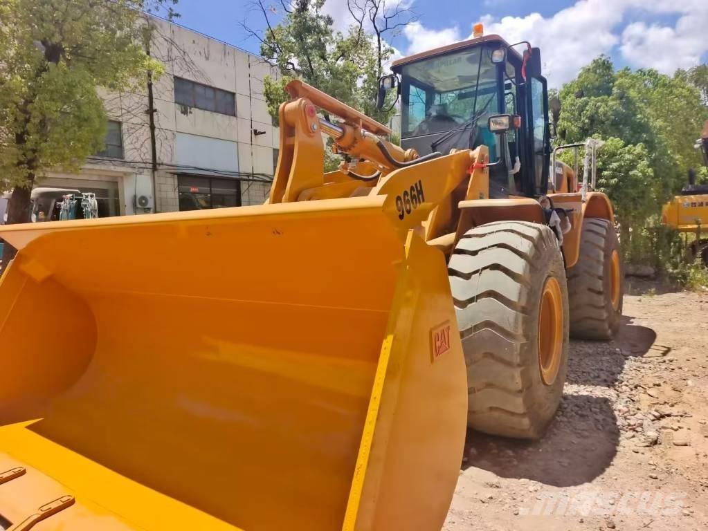 CAT 966 H Pale gommate
