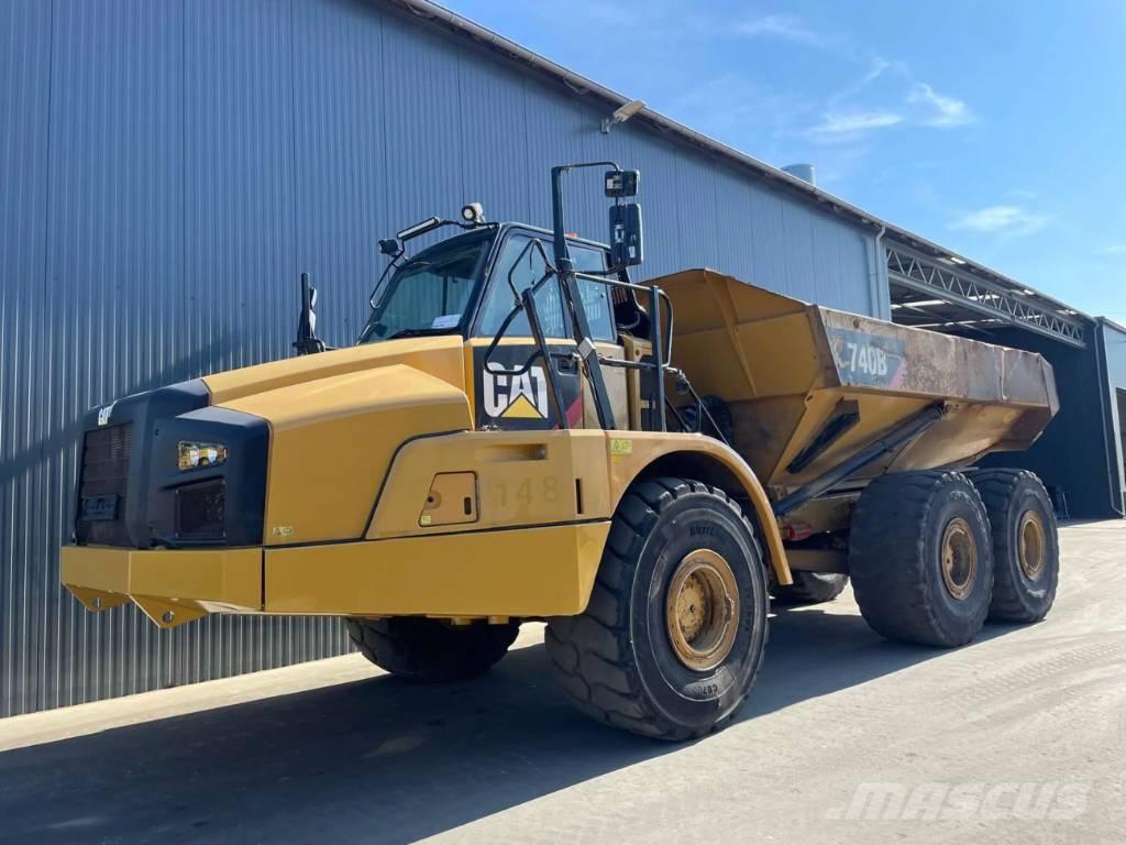 CAT 740B Dumpers articolati
