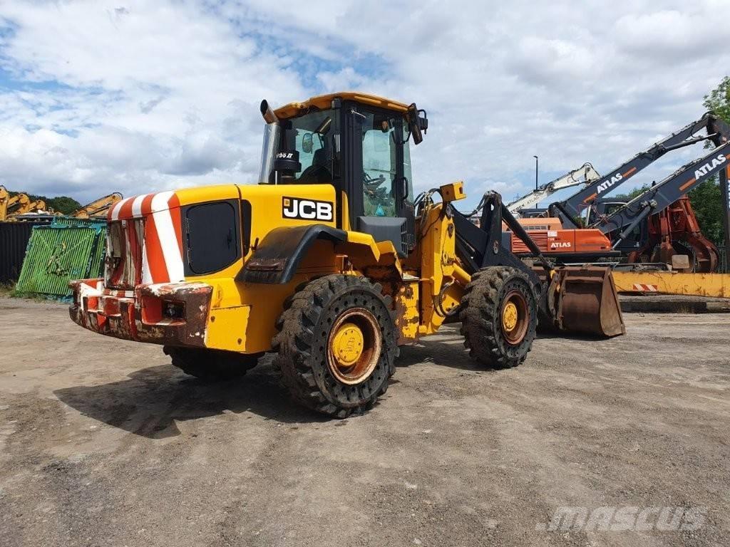 JCB 436 Wastemaster Pale gommate