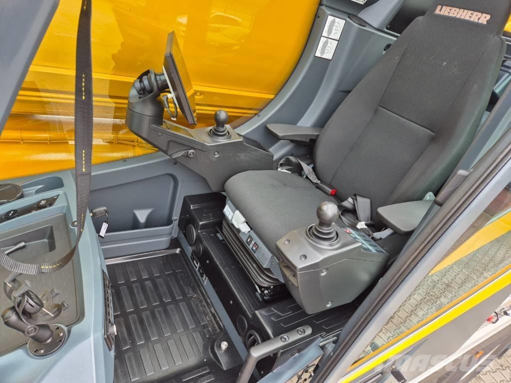 Liebherr LTM1300-6.4 Gru per tutti i terreni