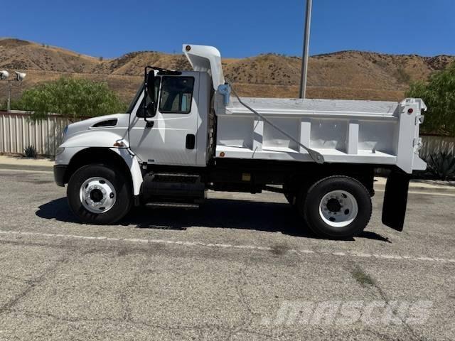 International 4400 Camion ribaltabili