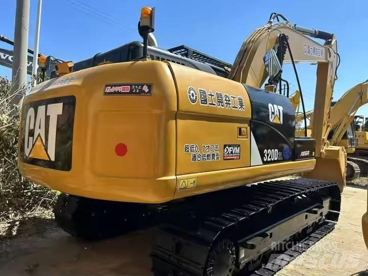 CAT 320 D L Escavatori cingolati