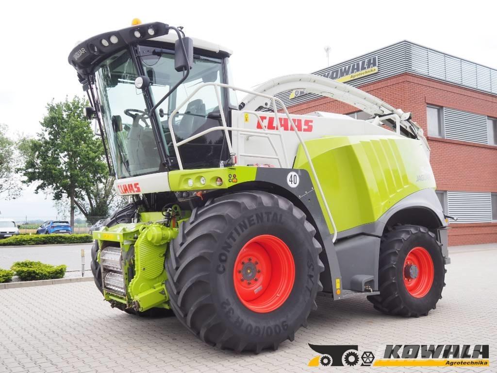 CLAAS Jaguar 940 4WD Trince semoventi