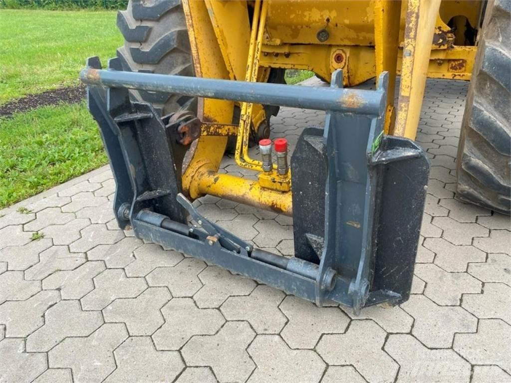 Hanomag 44D Pale gommate
