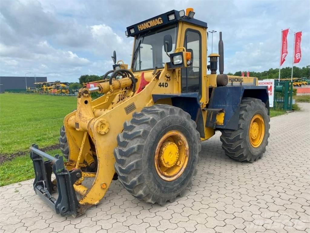 Hanomag 44D Pale gommate