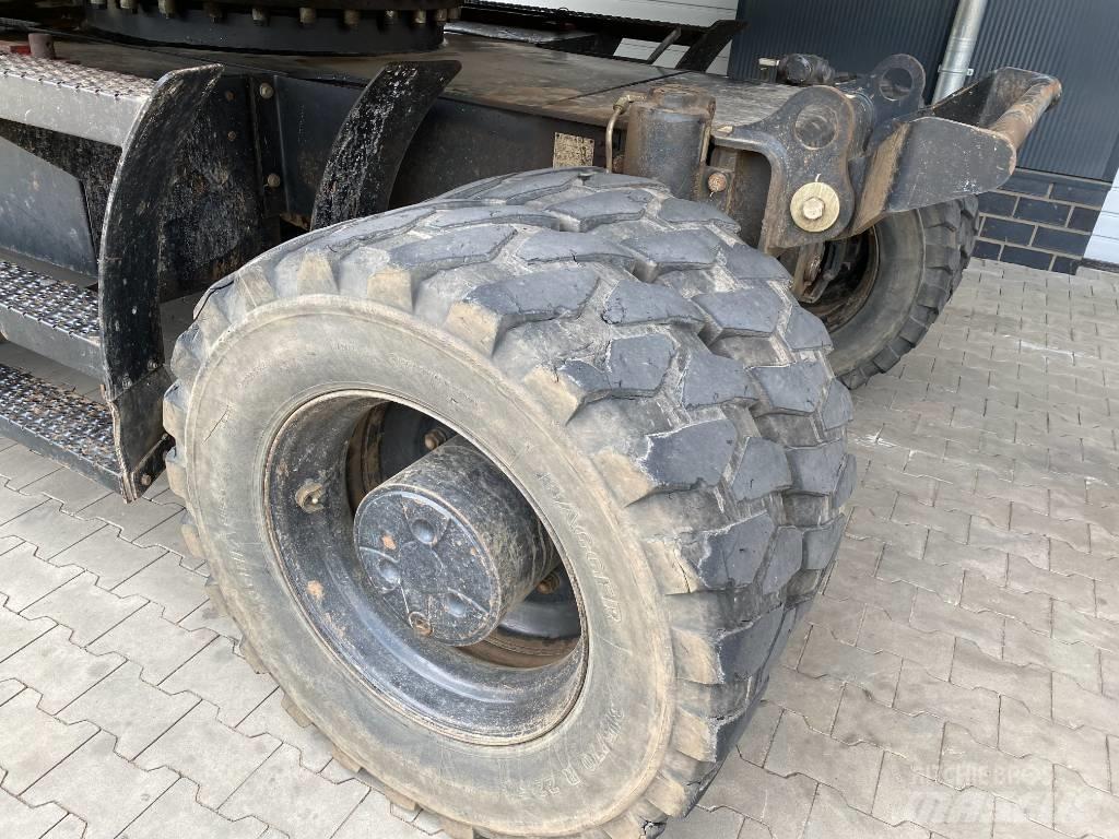 CAT M 320 F Escavatori gommati