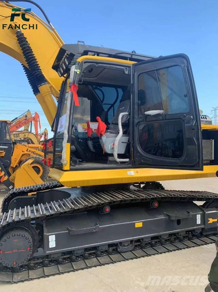 Komatsu PC 210 Miniescavatori