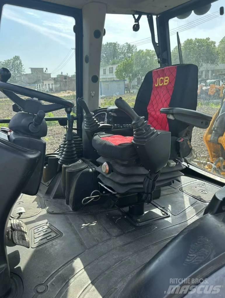 JCB 4 CX Terne