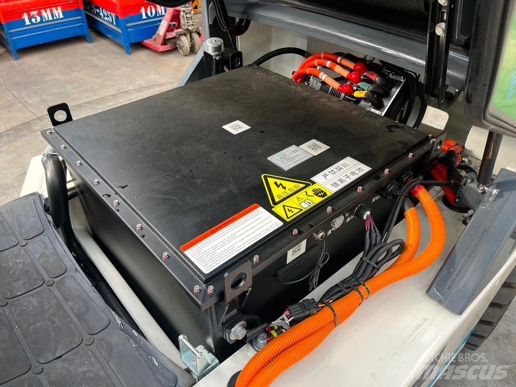 Eurotrac FE30 Carrelli elevatori elettrici