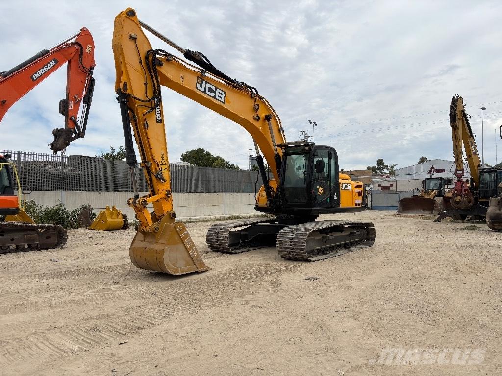 JCB JS 220 LC Escavatori cingolati
