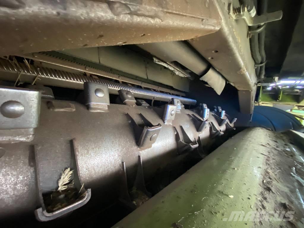 CLAAS Lexion 670 Mietitrebbiatrici