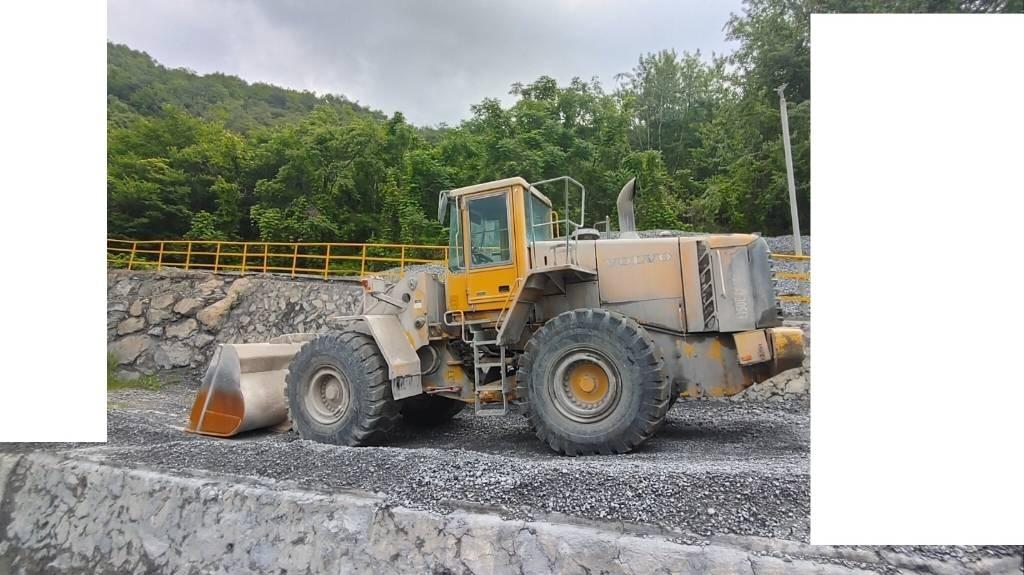 Volvo L 150 E Pale gommate