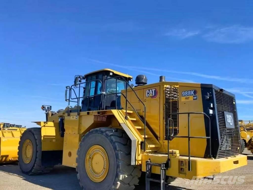 CAT 988 K Pale gommate