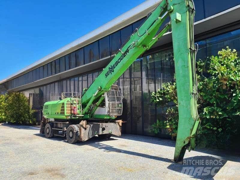 Sennebogen 825 Movimentazione rifiuti