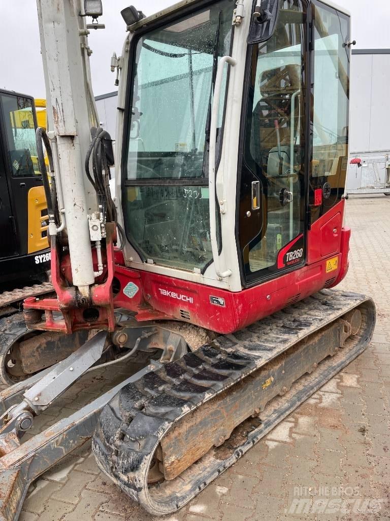 Takeuchi TB 260 Miniescavatori