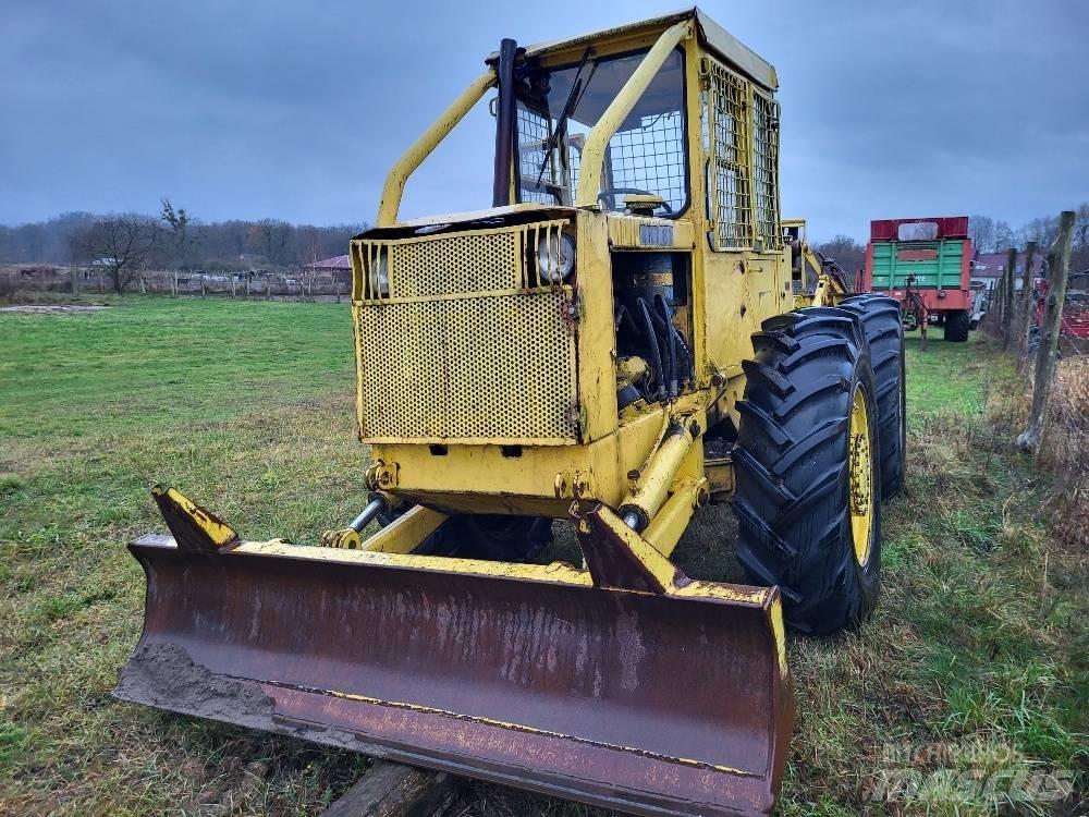 LKT 81 Trattori Forestali