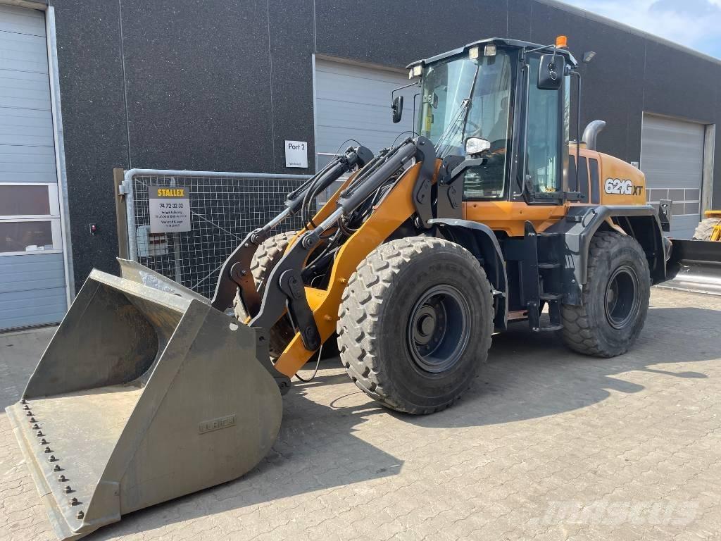 CASE 621G Pale gommate