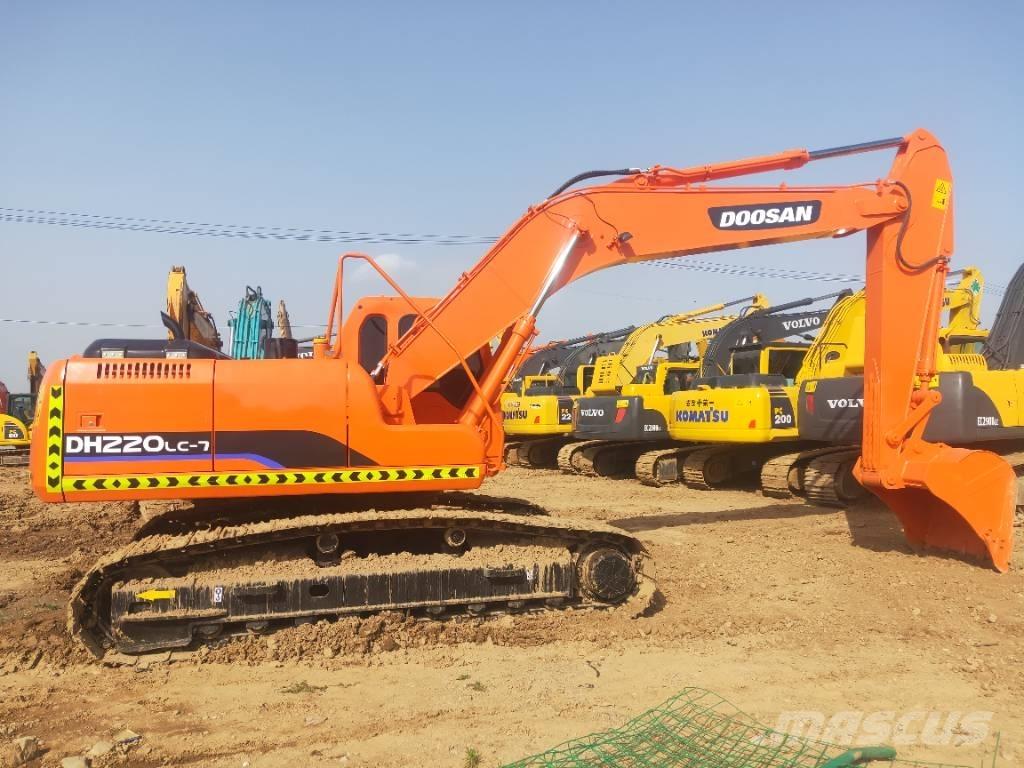Doosan DH220LC-7 Escavatori cingolati