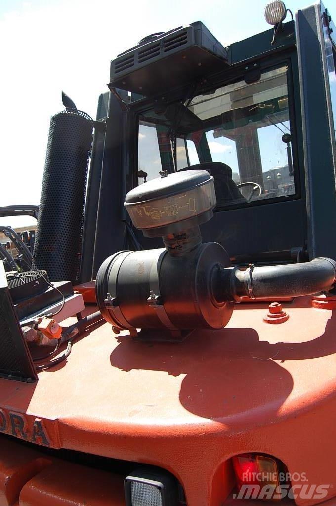 Mora M70 Carrelli elevatori diesel