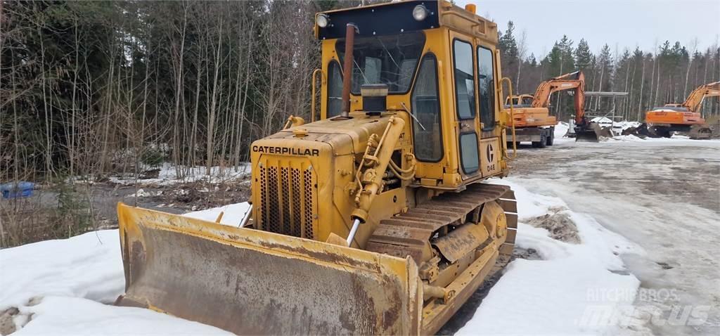 CAT D4E Dozer cingolati