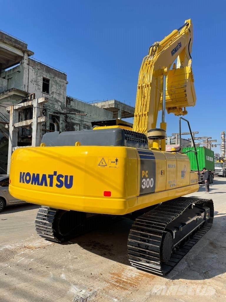 Komatsu PC 300-7 Escavatori cingolati
