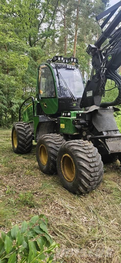 John Deere 1070e Abbattitrici, Disboscatrici