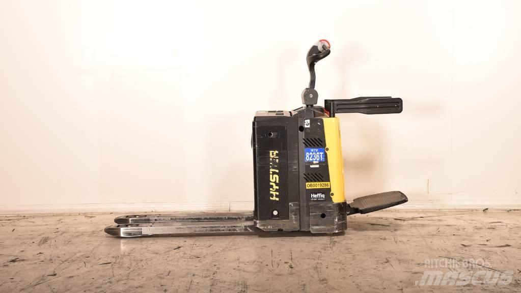 Hyster P 2.0 S Carrelli elevatori bassi a piattaforma