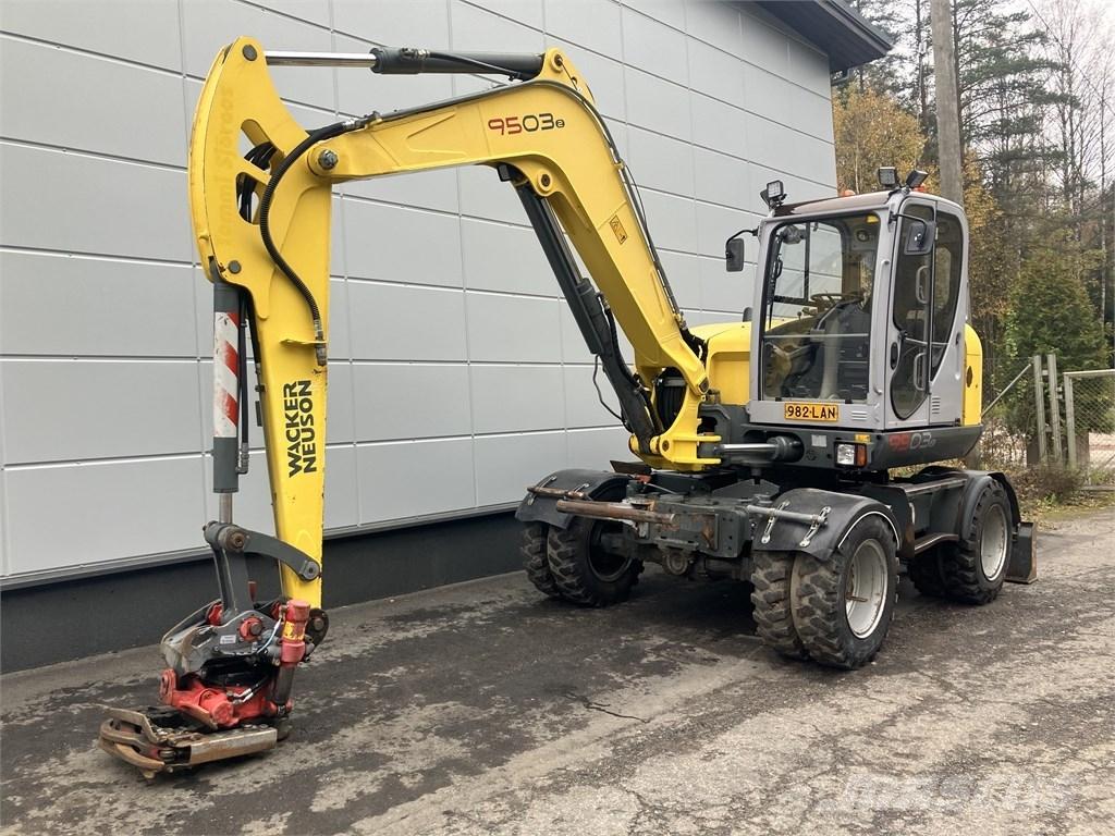 Wacker Neuson 9503 Escavatori gommati